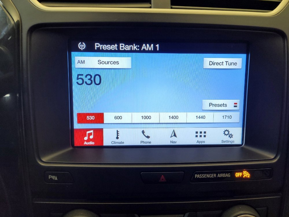 Used 2017 Ford Explorer XLT w/ Equipment Group 202A image 25