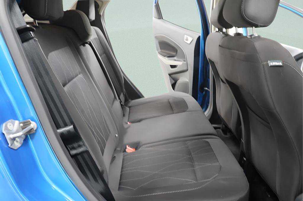 Used 2019 Ford EcoSport SE w/ SE Convenience Package image 29