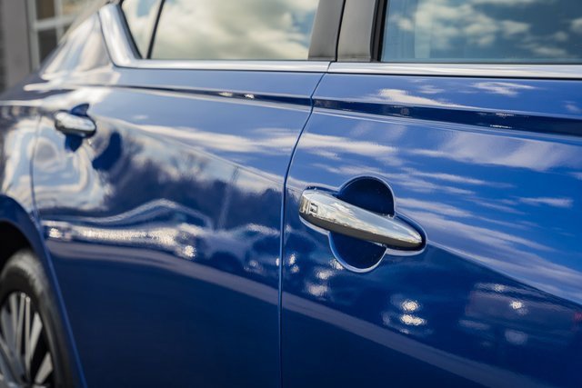 Used 2025 Nissan Altima 2.5 SV image 16