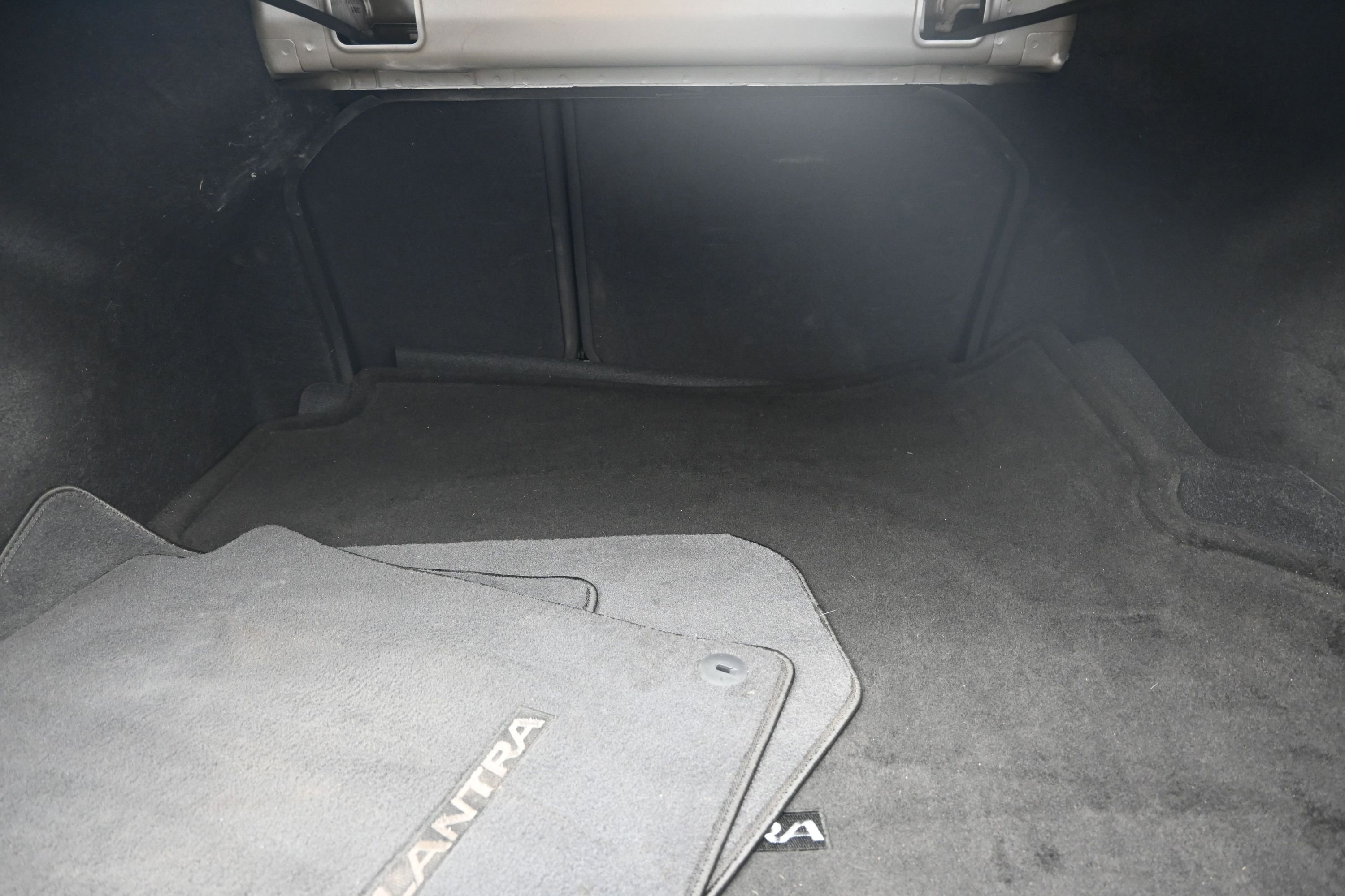Used 2020 Hyundai Elantra SEL FWD image 23