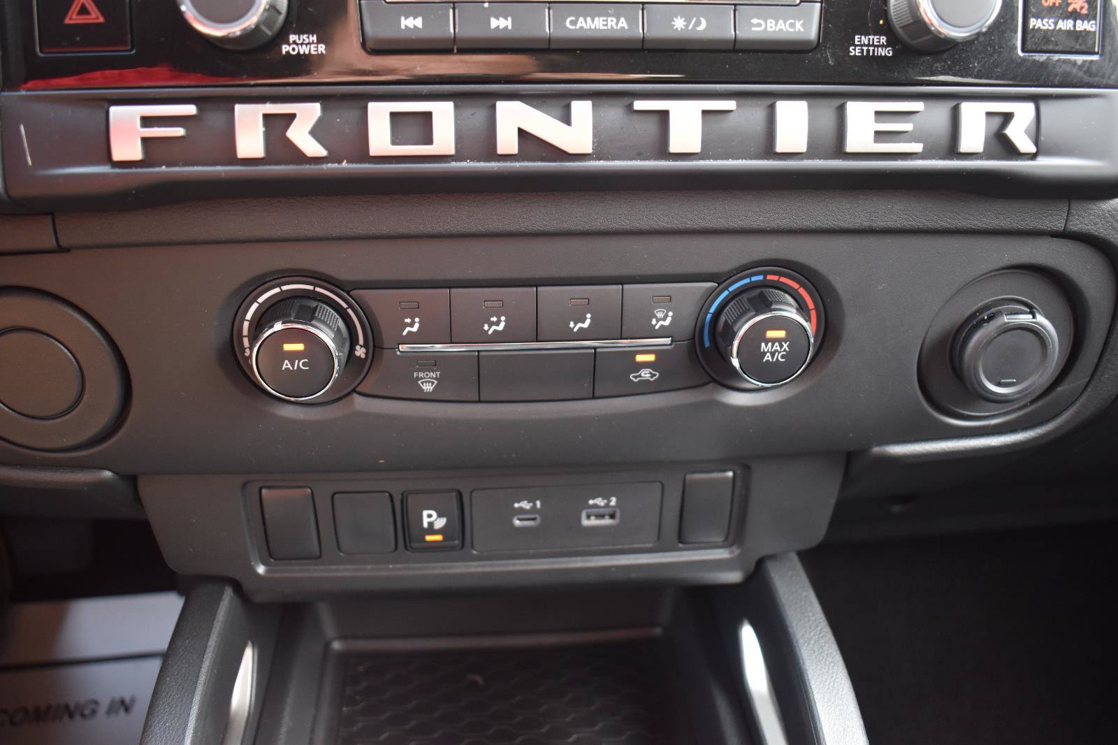Certified 2025 Nissan Frontier SV RWD image 39