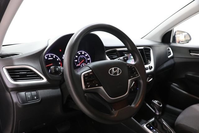 Used 2022 Hyundai Accent SE FWD image 13