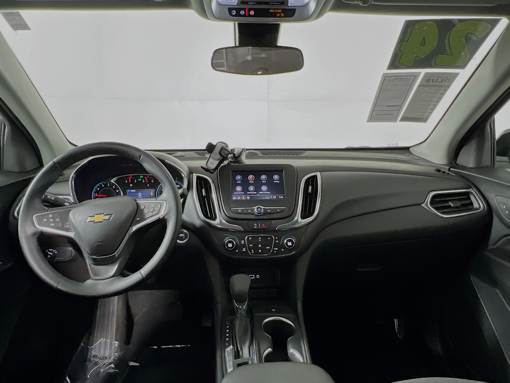 Used 2024 Chevrolet Equinox LT image 30