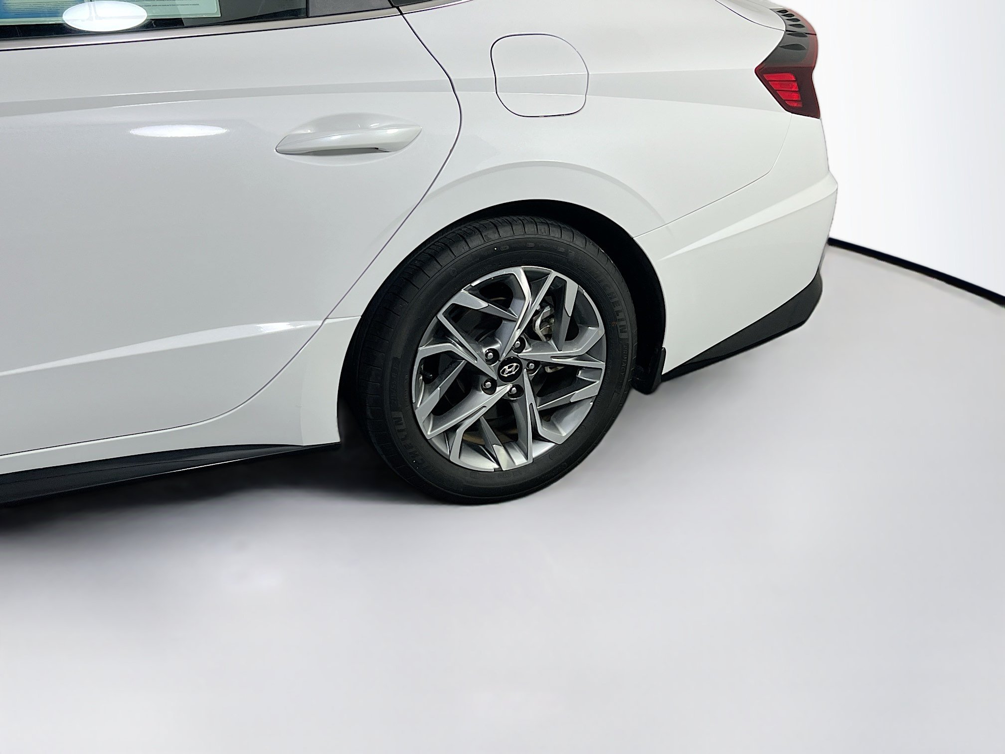 Used 2023 Hyundai Sonata SEL FWD image 30