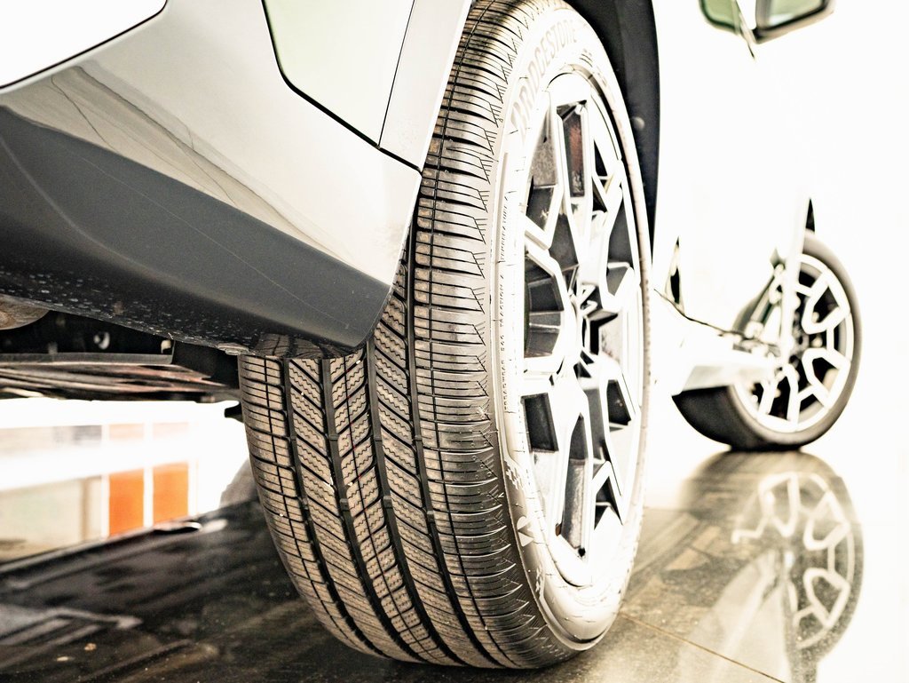 Used 2024 BMW X1 xDrive28i w/ Premium Package image 38