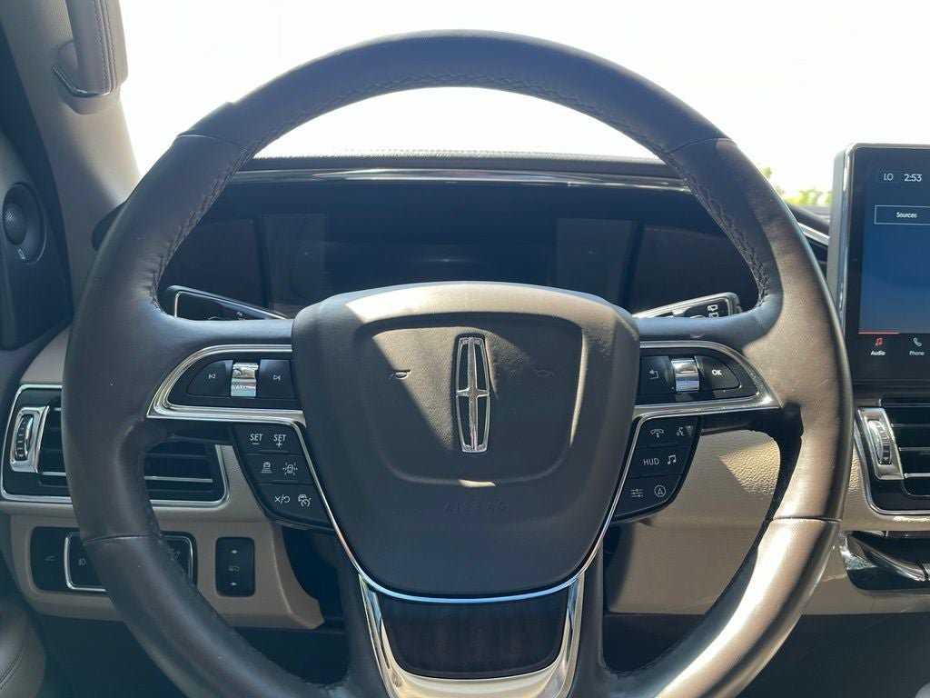 Certified 2023 Lincoln Navigator L Reserve AWD/4WD image 30