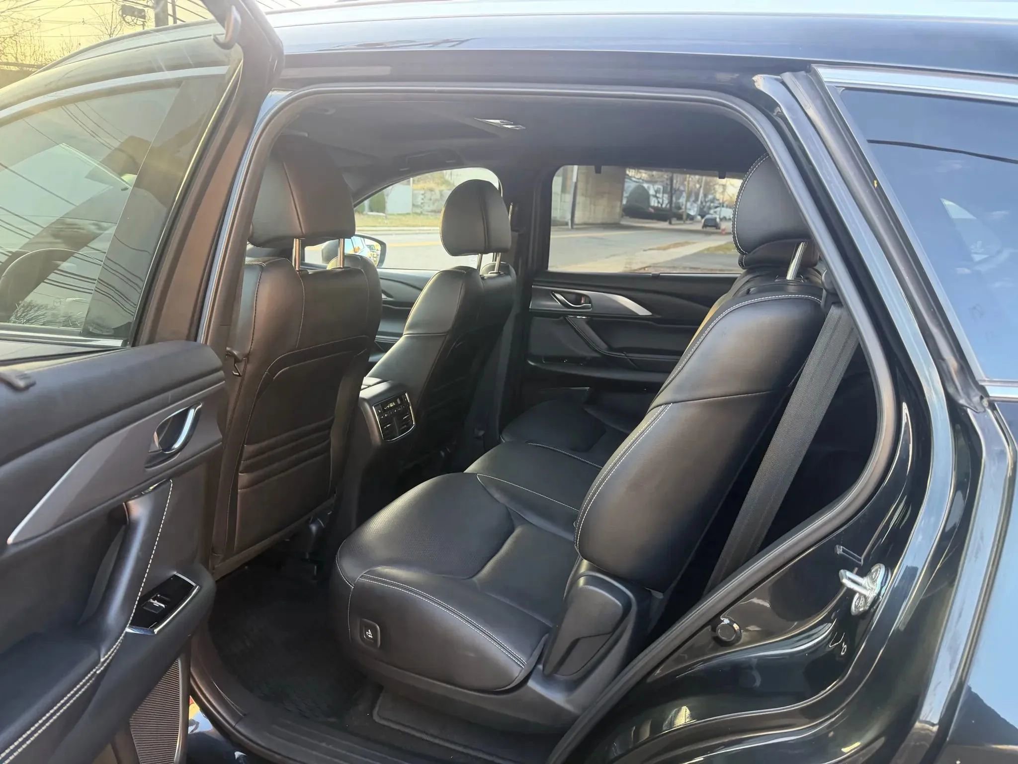 Used 2022 MAZDA CX-9 Grand Touring image 16