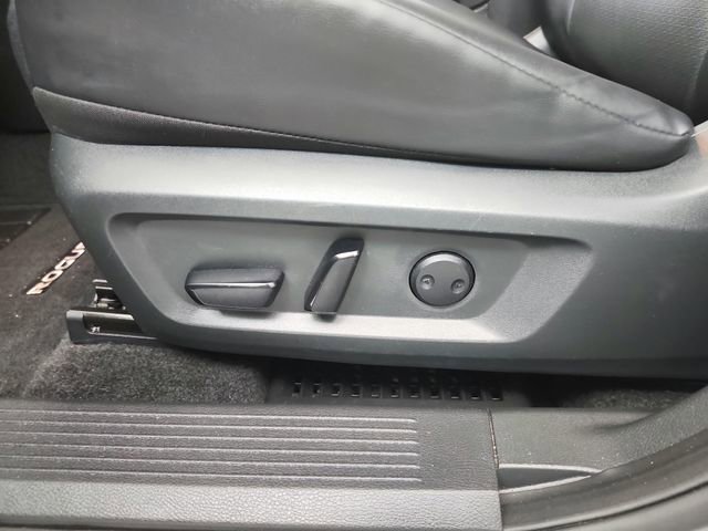 Used 2023 Nissan Rogue SV w/ SV Premium Package image 20