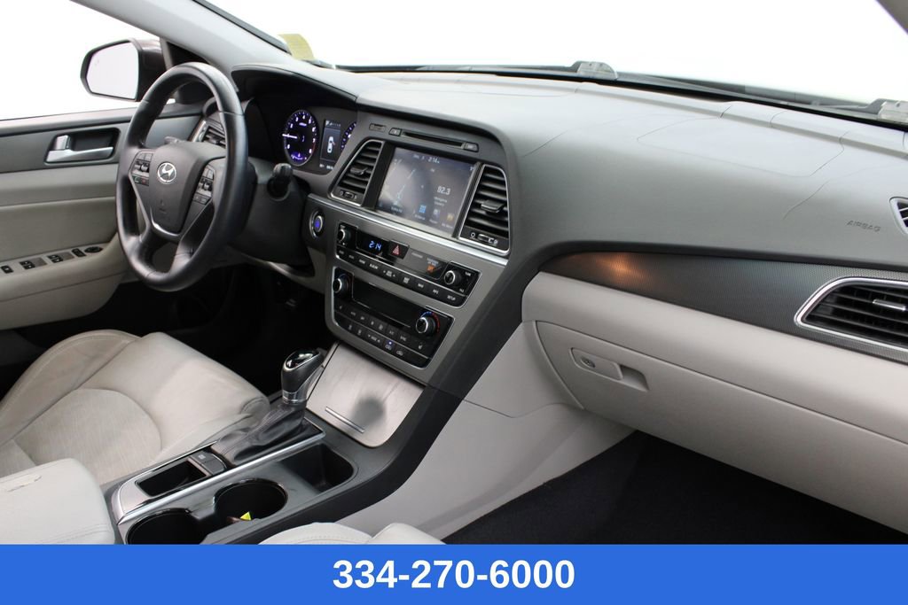 Used 2015 Hyundai Sonata Sport w/ Option Group 04 image 24