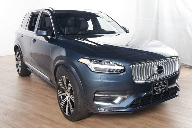 Certified 2023 Volvo XC90 B6 Ultimate AWD/4WD image 3