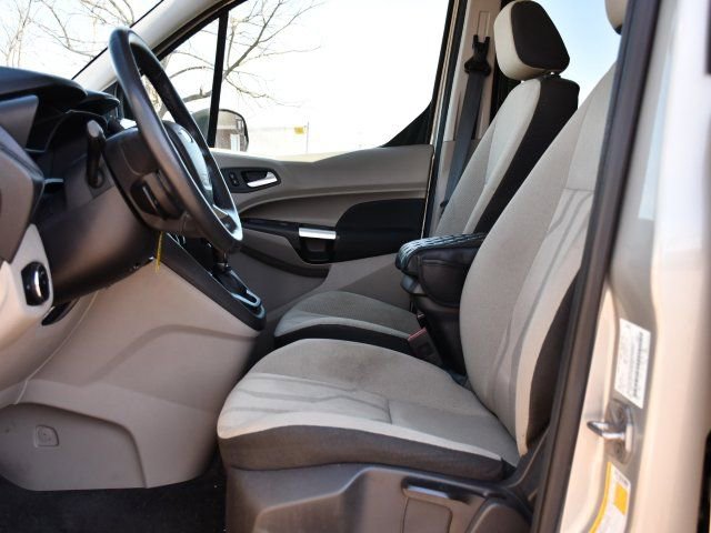 Used 2016 Ford Transit Connect XLT image 11