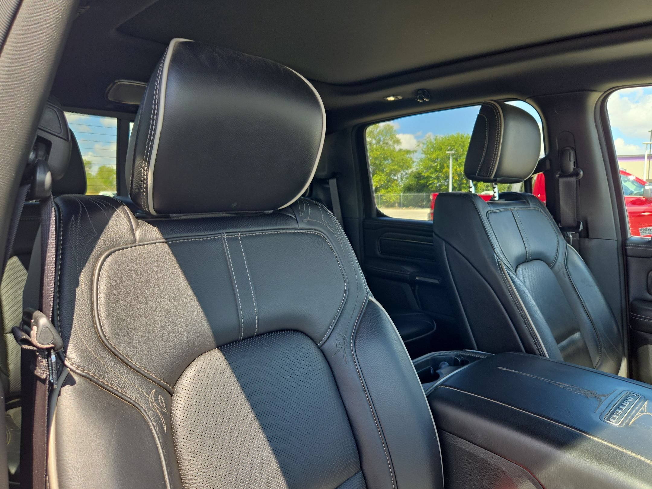 Used 2020 RAM 1500 Limited AWD/4WD image 30