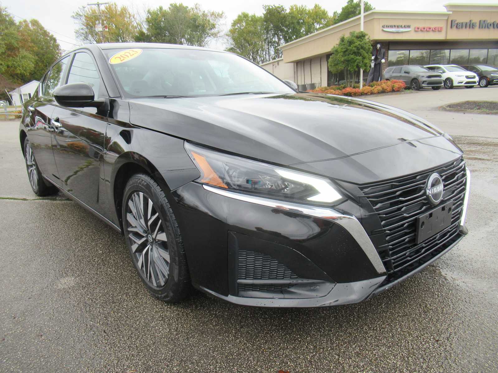 Used 2023 Nissan Altima 2.5 SV image 9