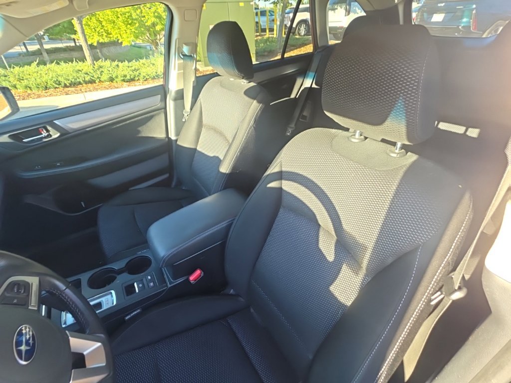 Used 2015 Subaru Outback 2.5i Premium AWD/4WD image 13