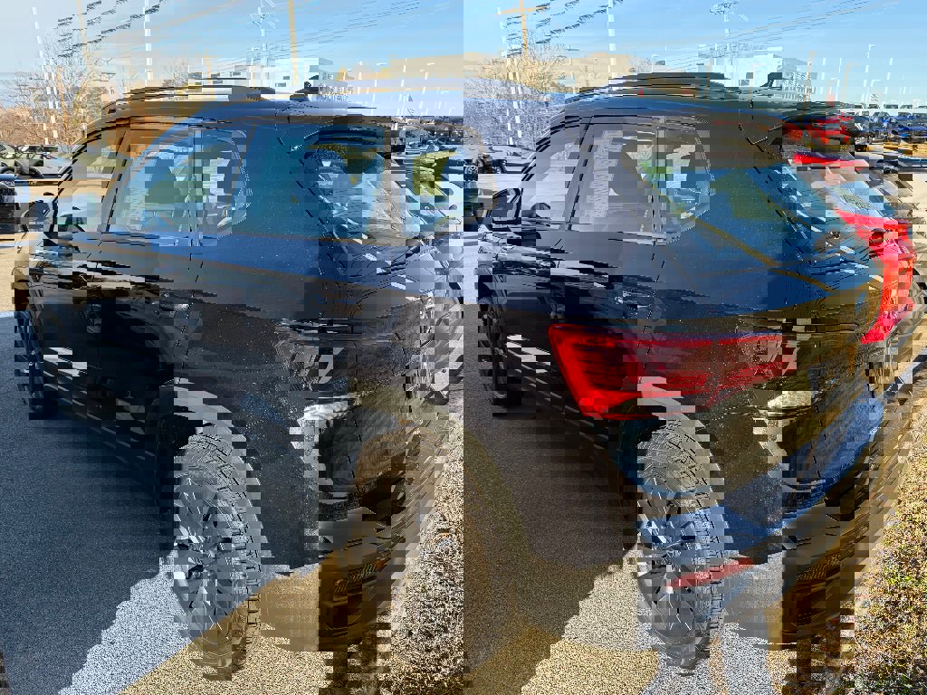 Used 2024 Volkswagen Taos S image 10