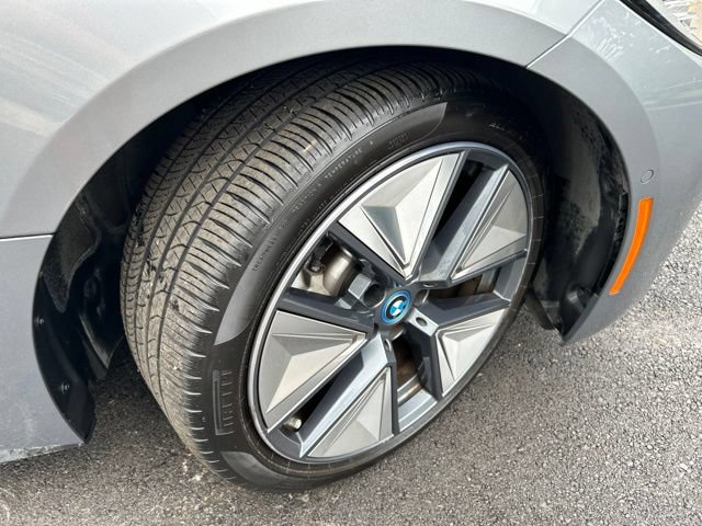 Used 2023 BMW i4 eDrive40 RWD image 34
