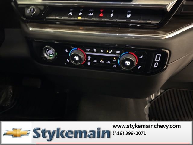Used 2023 Chevrolet Silverado 1500 LT image 24