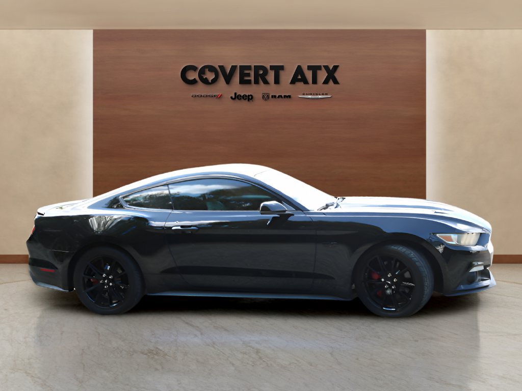Used 2017 Ford Mustang GT Premium w/ Black Accent Package RWD image 6