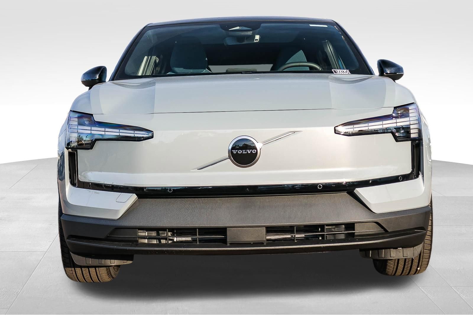 New 2026 Volvo EX30 Plus w/ Protection Package image 2