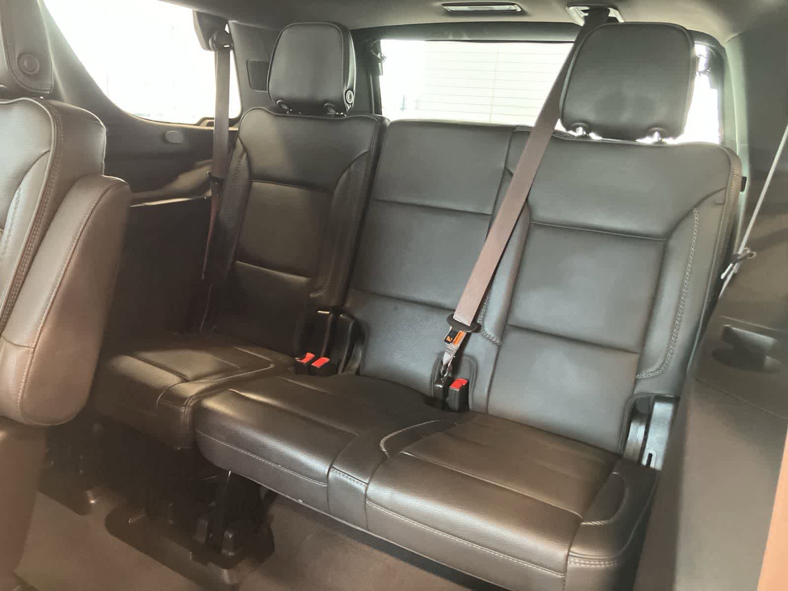 Used 2023 GMC Yukon Denali AWD/4WD image 30
