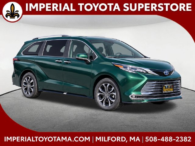 New 2026 Toyota Sienna Platinum