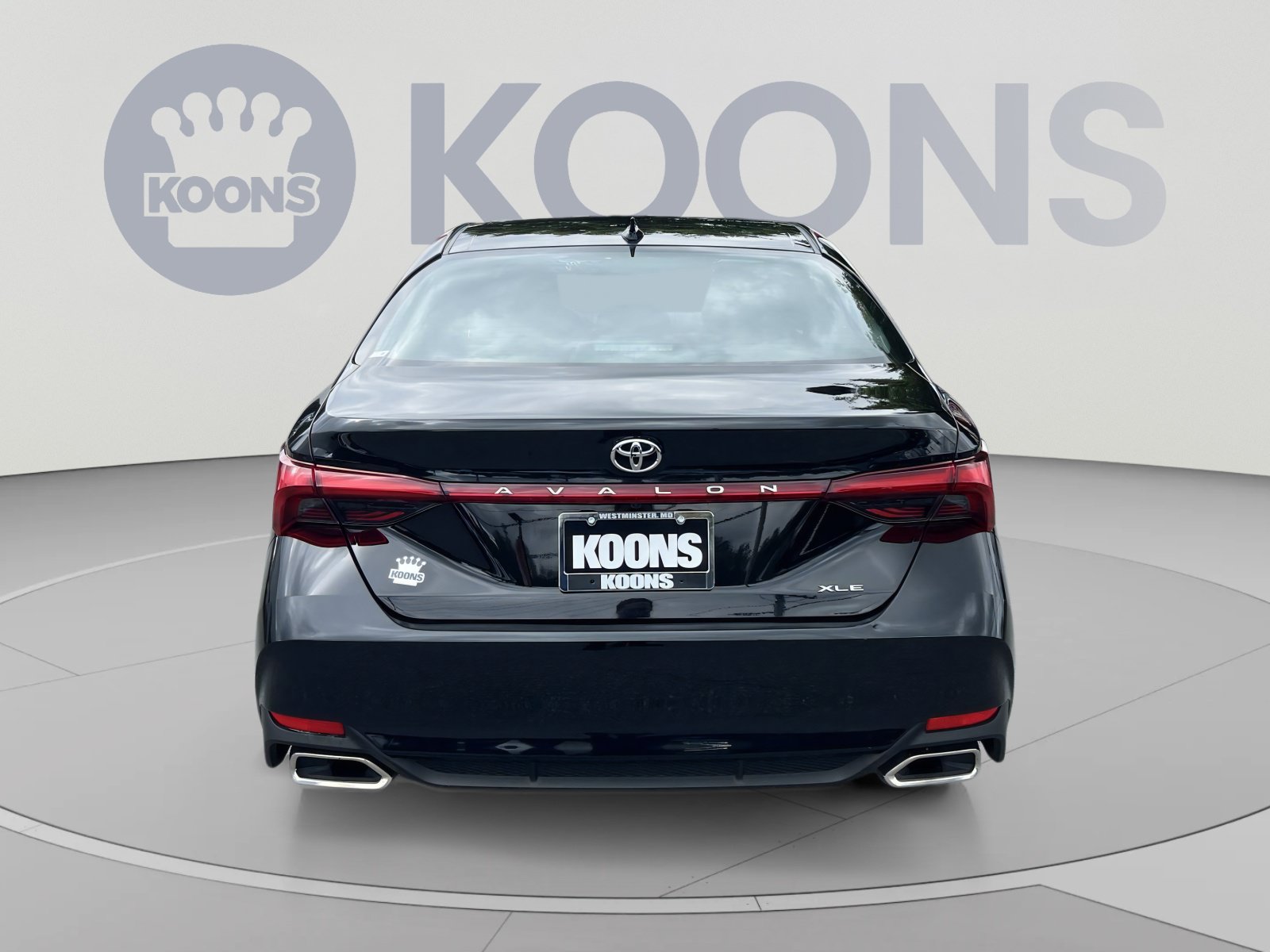 Used 2021 Toyota Avalon XLE w/ Moonroof Package FWD image 5