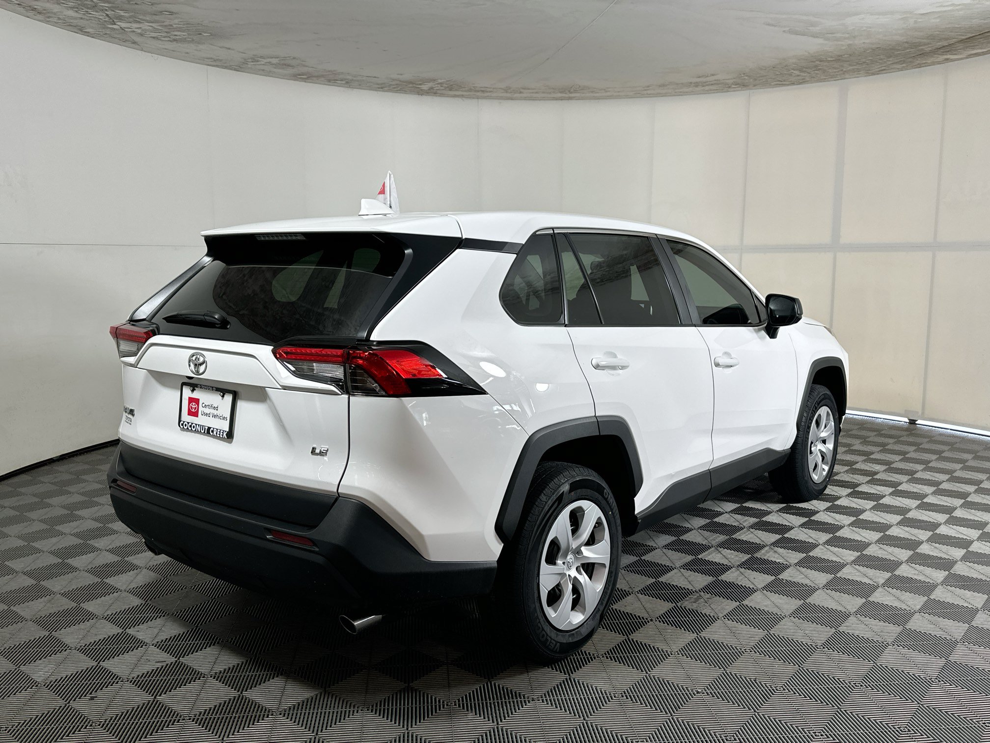 Certified 2025 Toyota RAV4 LE FWD image 3