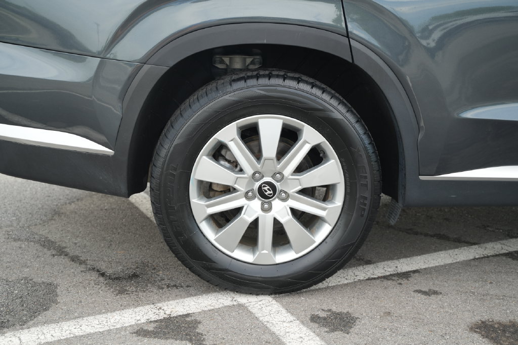 Used 2025 Hyundai Palisade SEL FWD image 47