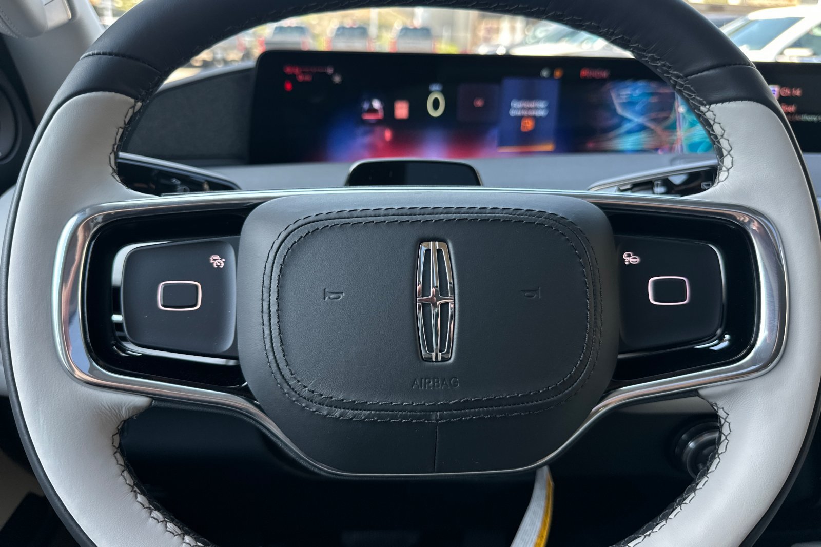 New 2026 Lincoln Navigator L Reserve AWD/4WD image 24