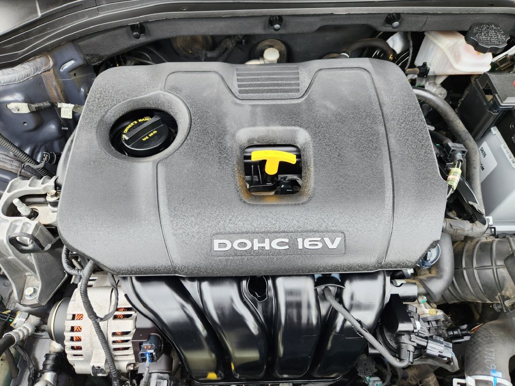 Used 2018 Hyundai Elantra Value Edition FWD image 20