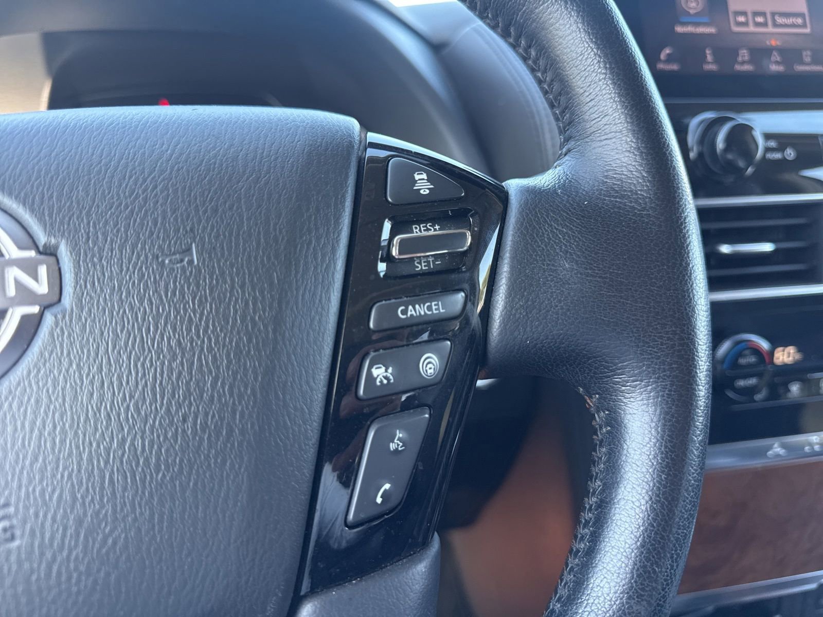 Used 2024 Nissan Armada SL w/ Captain's Chairs Package RWD image 20
