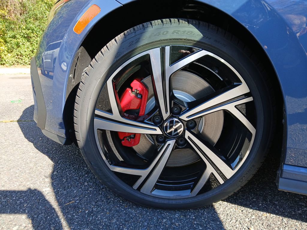 New 2026 Volkswagen GTI SE FWD image 27