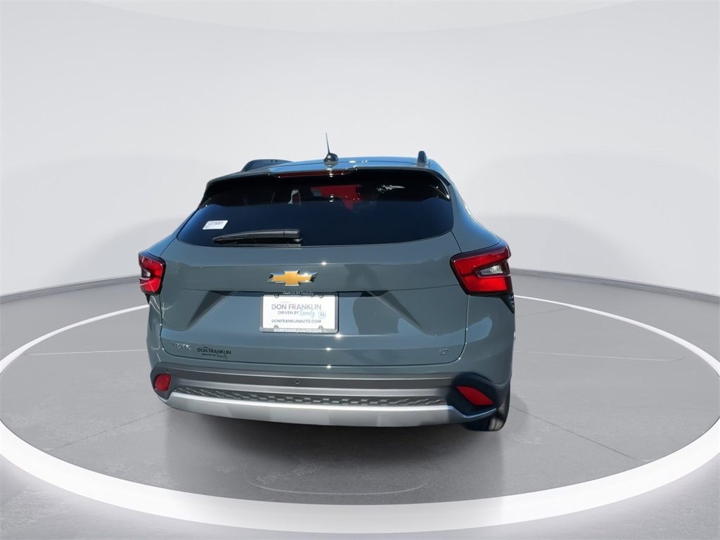 New 2026 Chevrolet Trax LT w/ Driver Confidence Package image 7