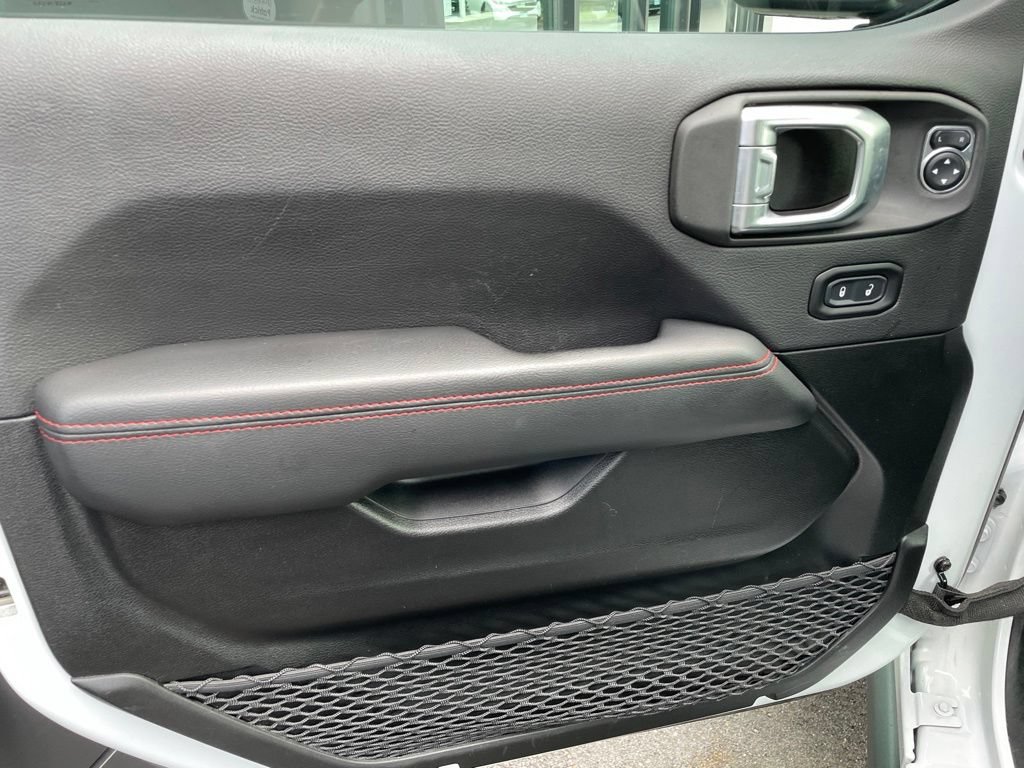 Used 2023 Jeep Wrangler Unlimited Rubicon w/ Xtreme 35 Tire Package AWD/4WD image 16
