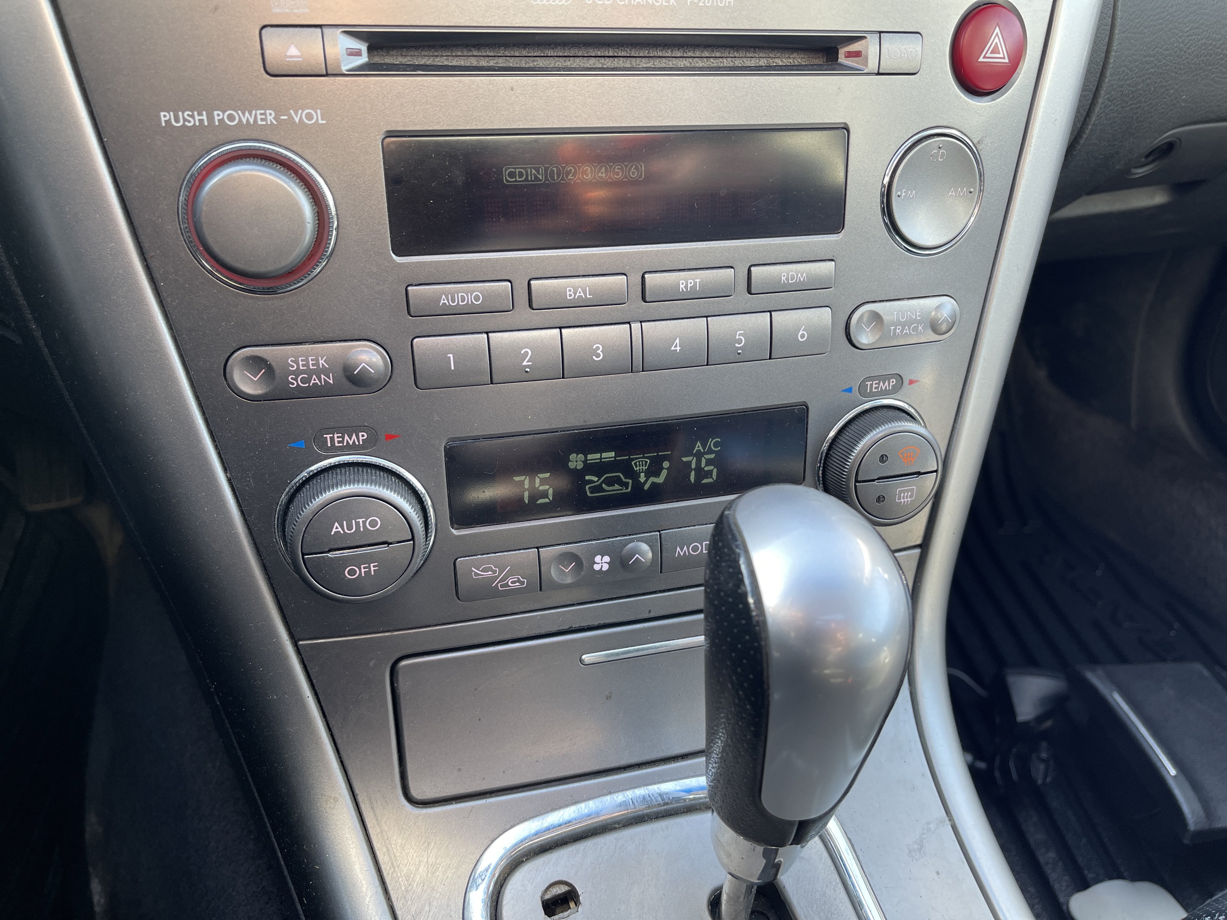 Used 2005 Subaru Outback 2.5XT Limited AWD/4WD image 20