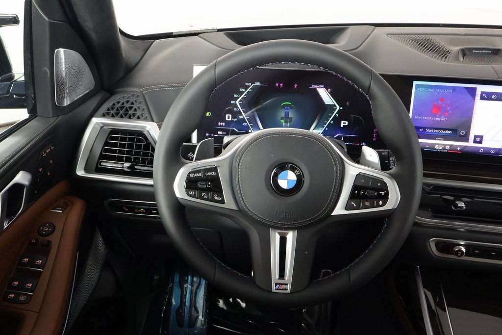 New 2027 BMW X7 M60i AWD/4WD image 3