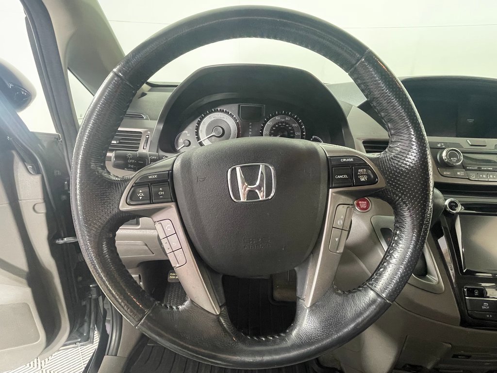 Used 2016 Honda Odyssey Touring Elite image 16