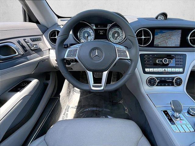 Used 2016 Mercedes-Benz SL 550 image 7