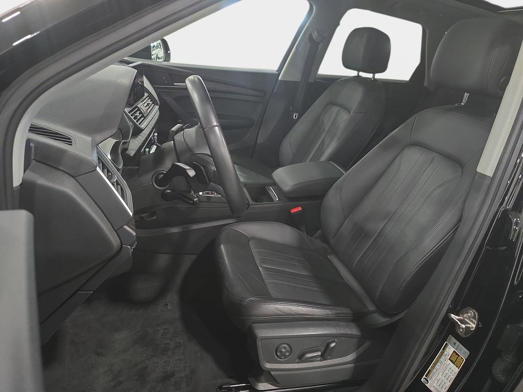 Used 2020 Audi Q5 2.0T Premium w/ Convenience Package image 14