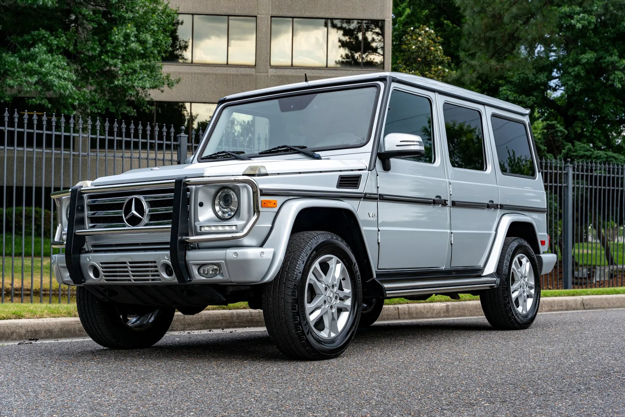 Used 2015 Mercedes-Benz G 550 image 1