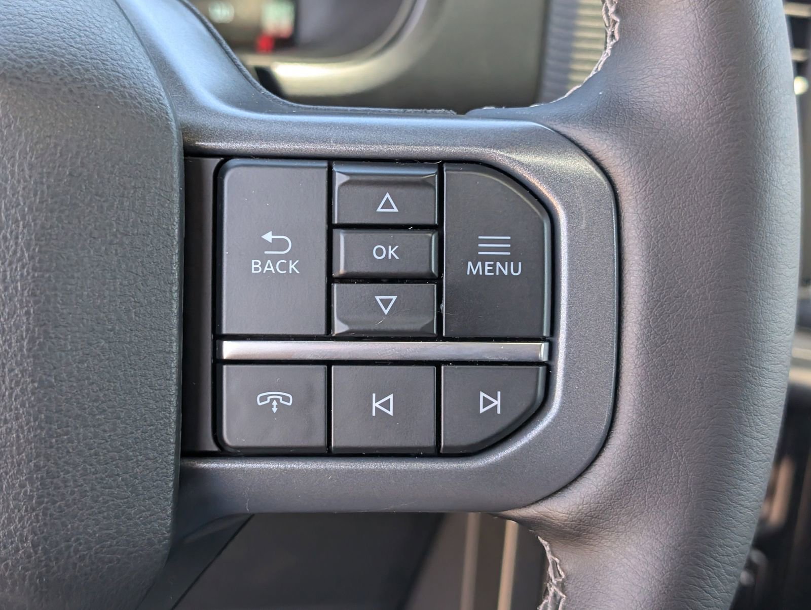 Used 2025 Ford F150 Lariat w/ Equipment Group 502A High image 24