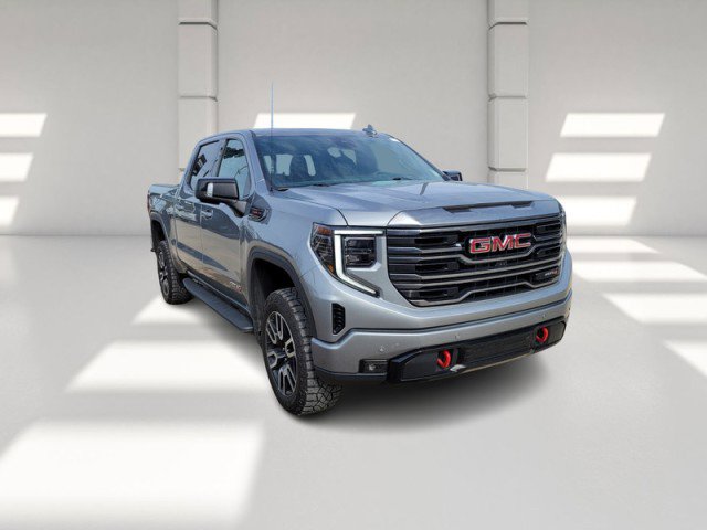 Used 2024 GMC Sierra 1500 AT4 w/ Technology Package AWD/4WD image 3