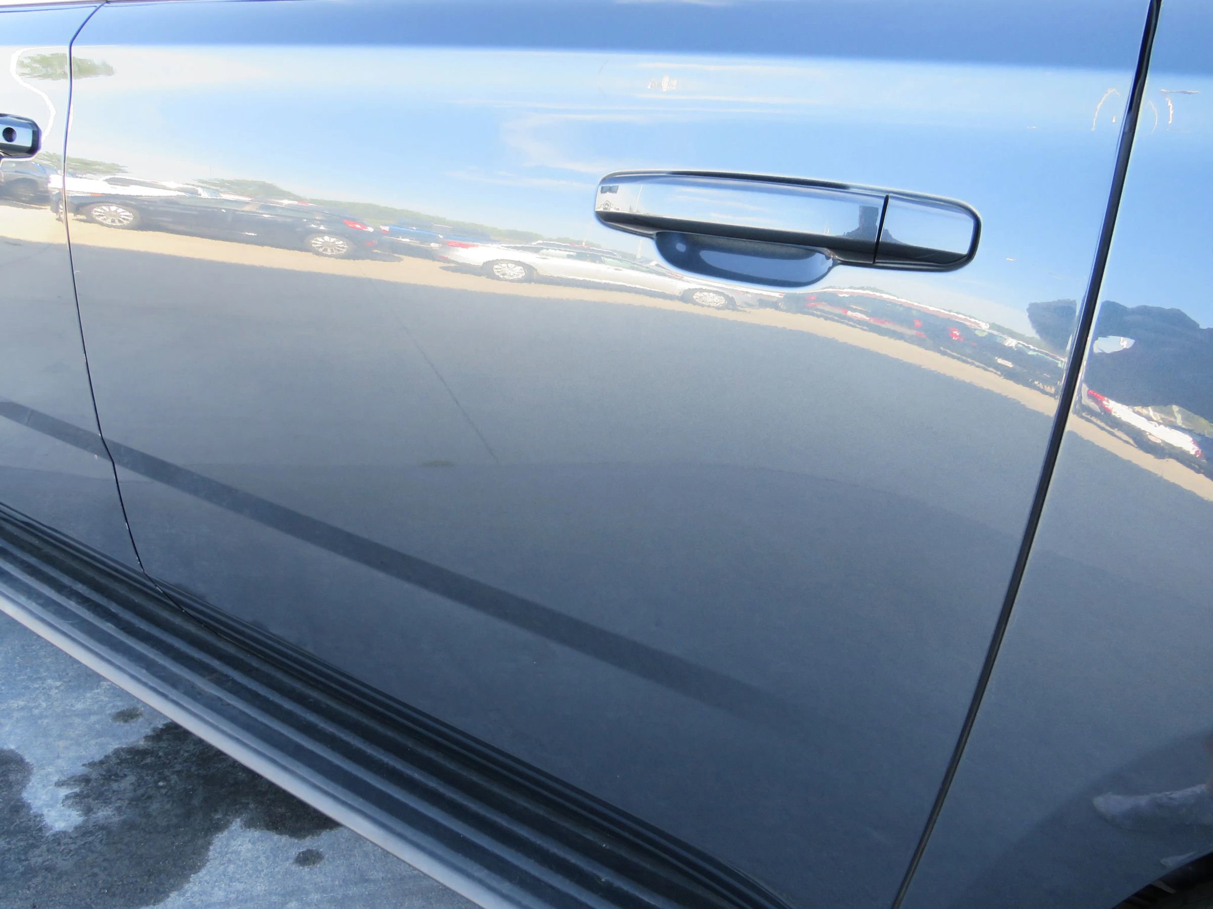 Used 2020 Chevrolet Suburban LT AWD/4WD image 30