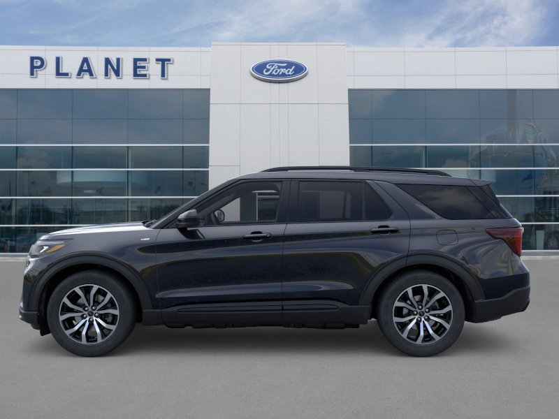 New 2026 Ford Explorer ST-Line image 3