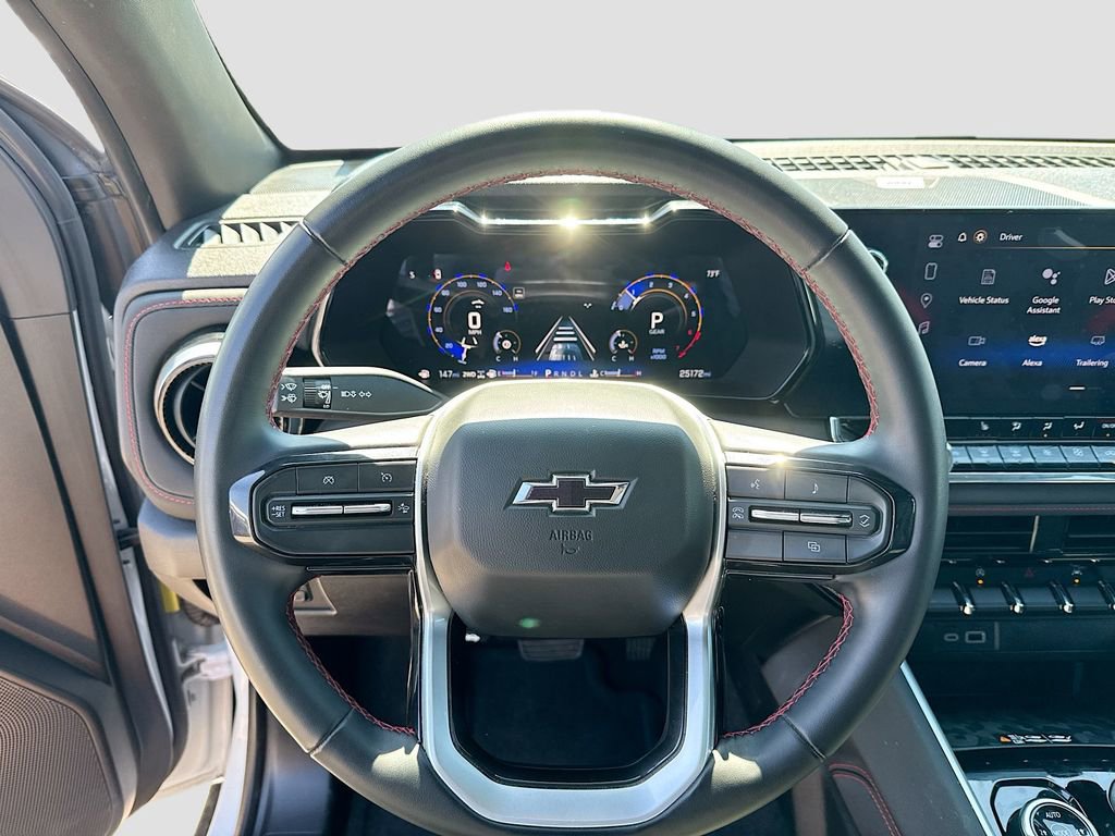 Used 2024 Chevrolet Colorado Z71 w/ Z71 Convenience Package 2 image 13