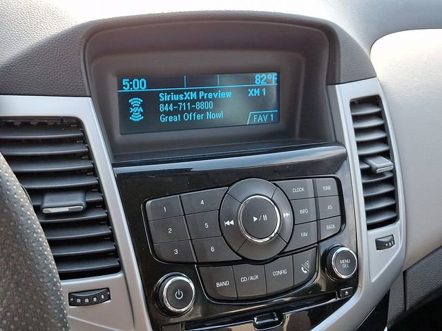 Used 2013 Chevrolet Cruze LS FWD image 18
