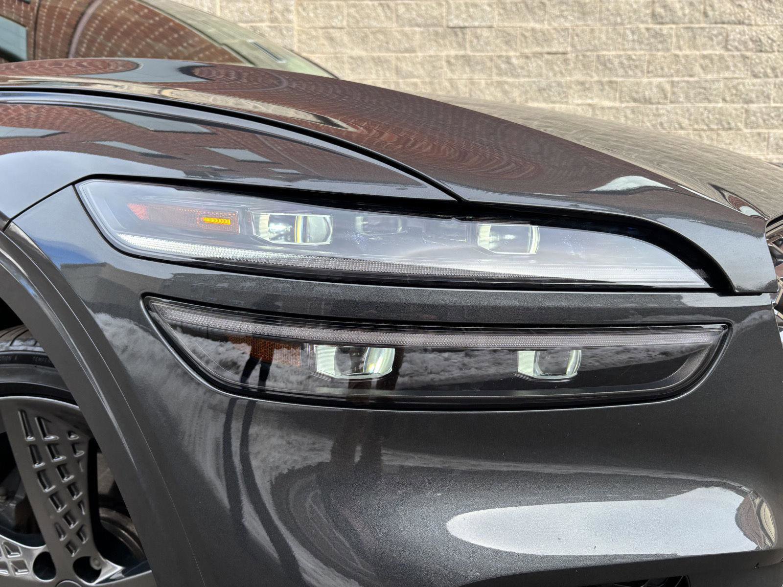 Used 2023 Genesis GV70 3.5T Sport w/ Sport Prestige Package image 6