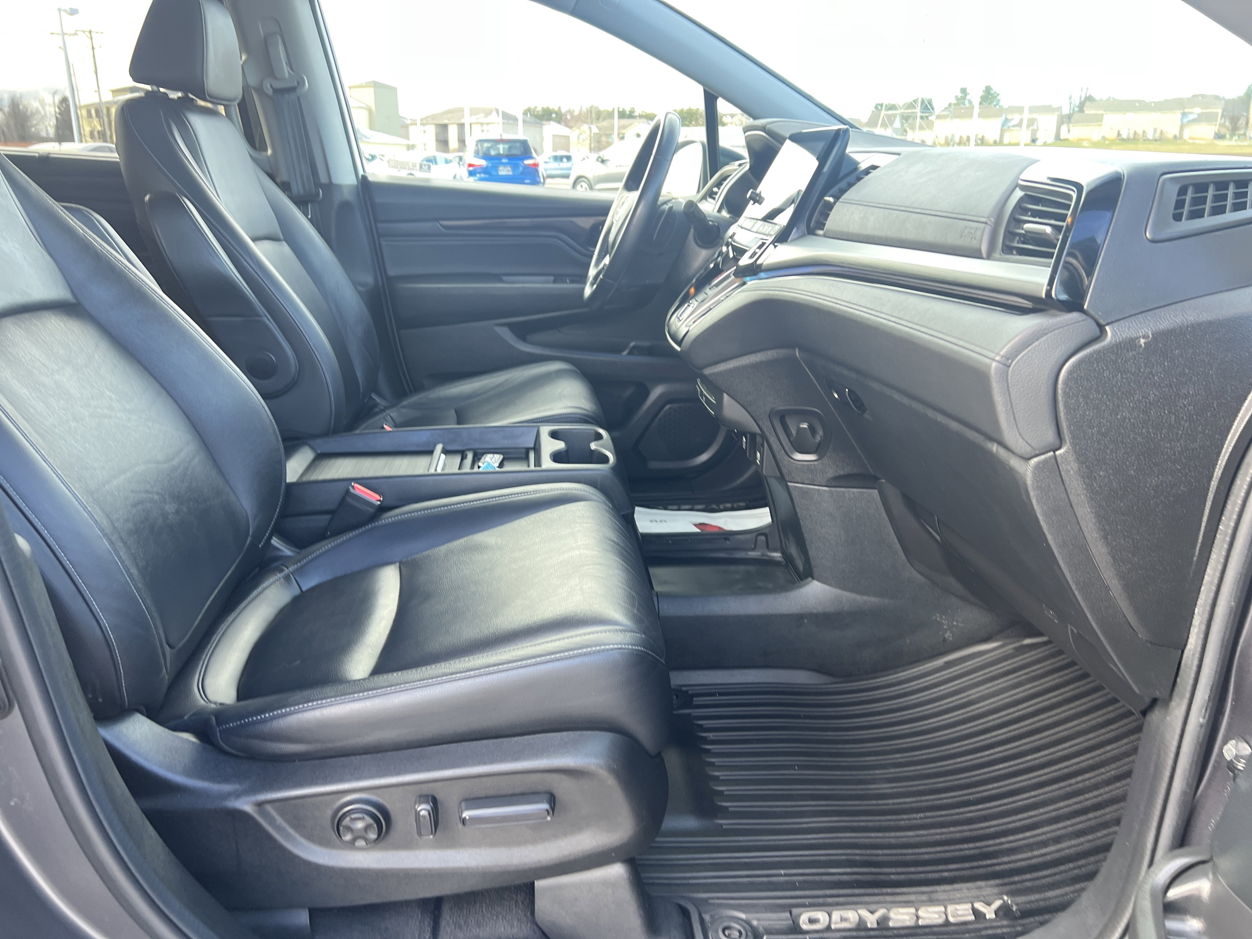 Used 2023 Honda Odyssey Touring image 14