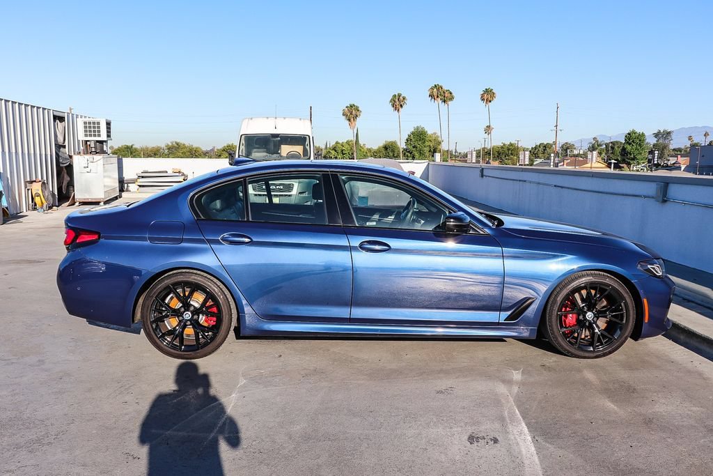 Used 2023 BMW M550i xDrive AWD/4WD image 13