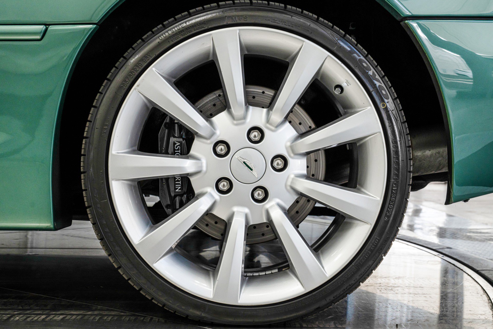 Used 2003 Aston Martin DB7 Vantage image 10